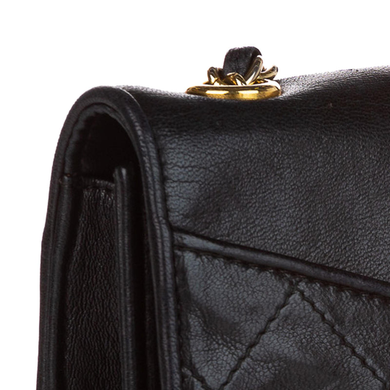 Chanel CC Timeless Lambskin Leather Shoulder Bag (SHG-27963) – LuxeDH