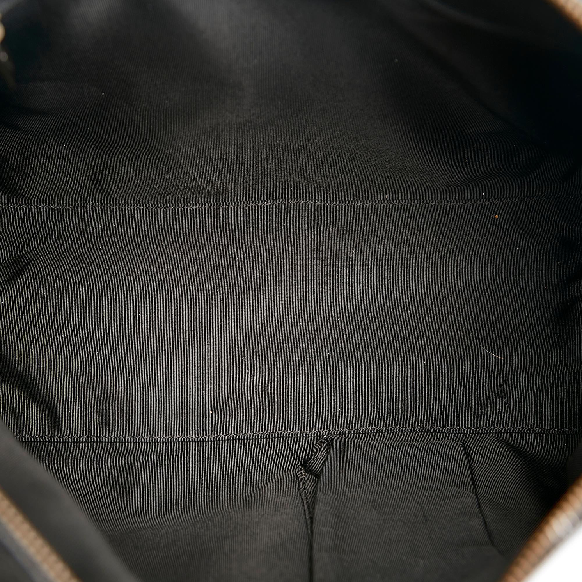 Chanel CC Wild Stitch Handbag (SHG-T7IDdF)