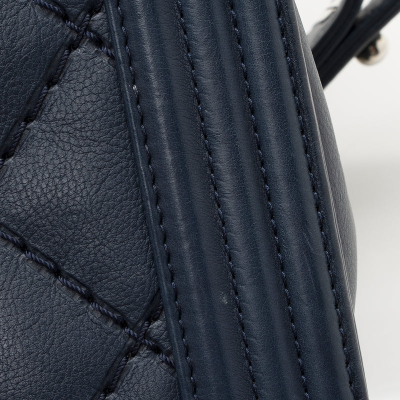 Chanel Calfskin Double Stitch Large Boy Bag (SHF-22183)
