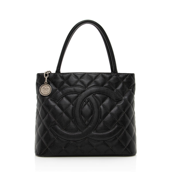 CHANEL Patent Calfskin Geometric Quilted Large Kaleidoscope Clutch Black  101301