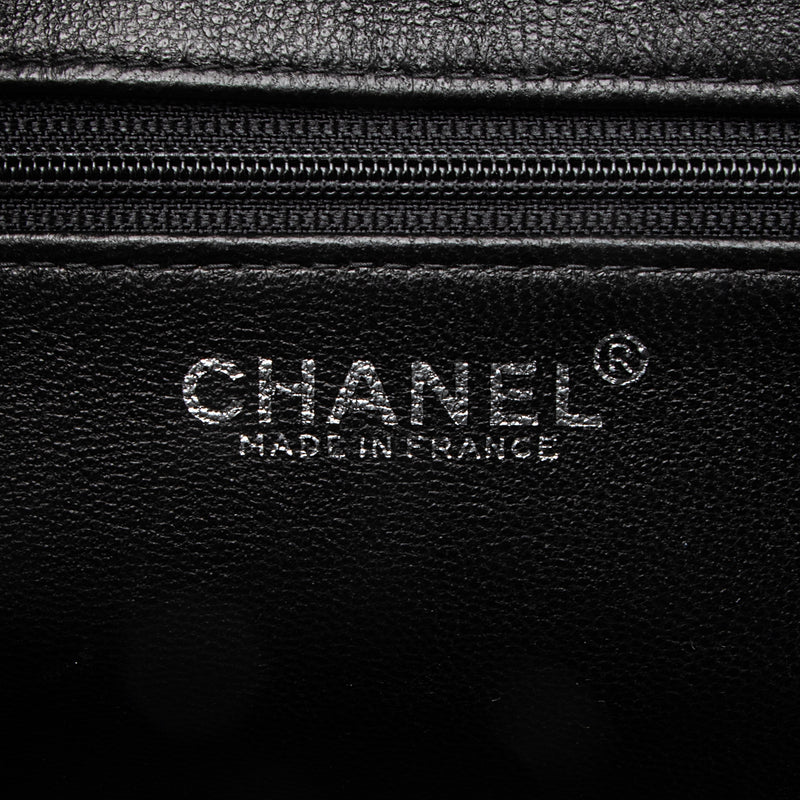 Chanel Caviar Leather Medallion Tote (SHF-23126)