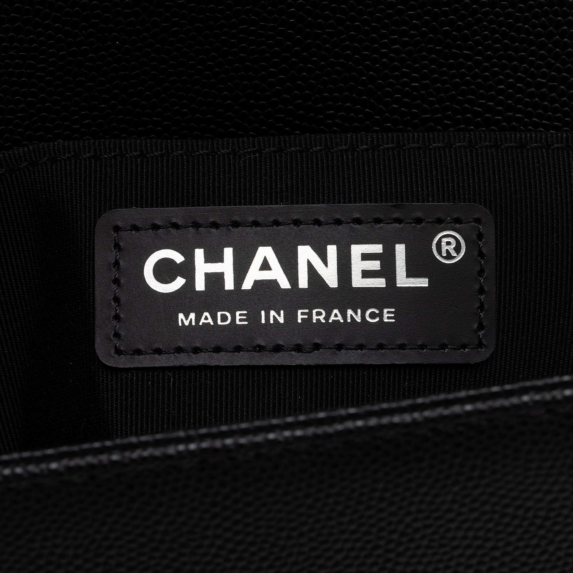 Chanel Caviar Leather Old Medium Boy Bag (SHF-22678)