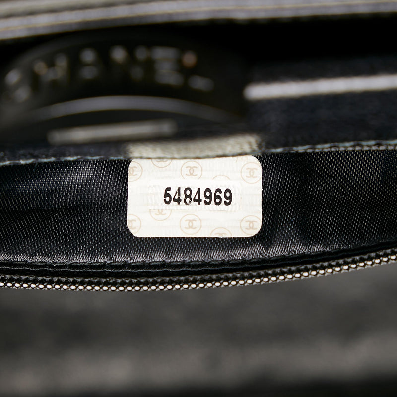 Chanel Caviar Leather Shoulder Bag (SHG-34657)