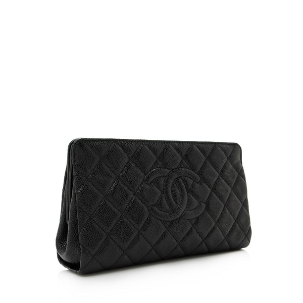 Chanel Caviar Leather Timeless CC Hobo (SHF-fu7h3a)