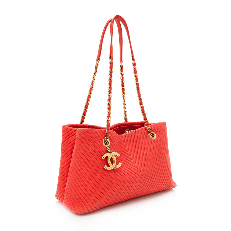 Chanel Chevron Quilted Leather Surpique Medium Tote (SHF-11355)