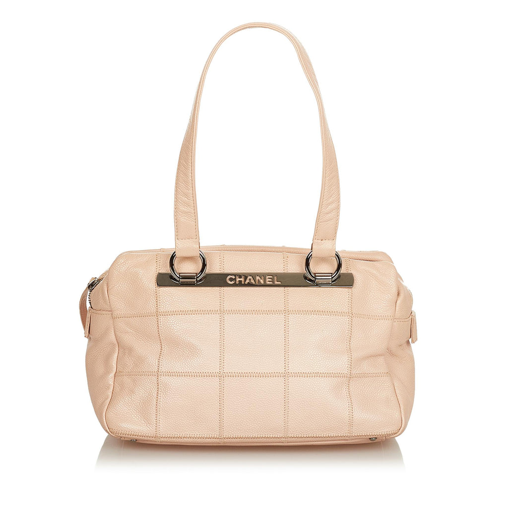 Chanel Choco Bar Shoulder Bag (SHG-iIWSAJ) – LuxeDH