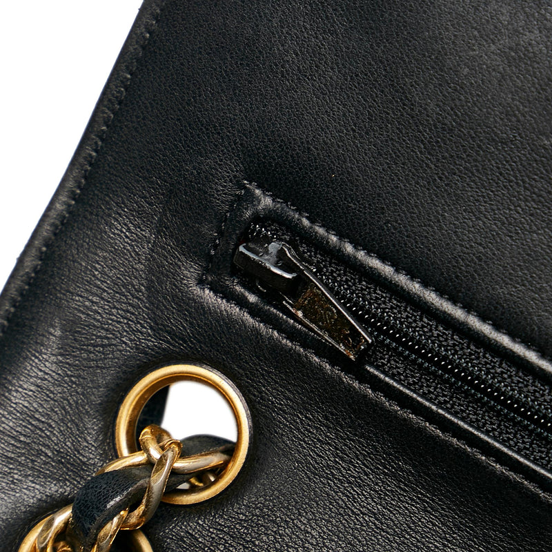 Chanel Classic Small Lambskin Double Flap (SHG-Pp19fK) – LuxeDH