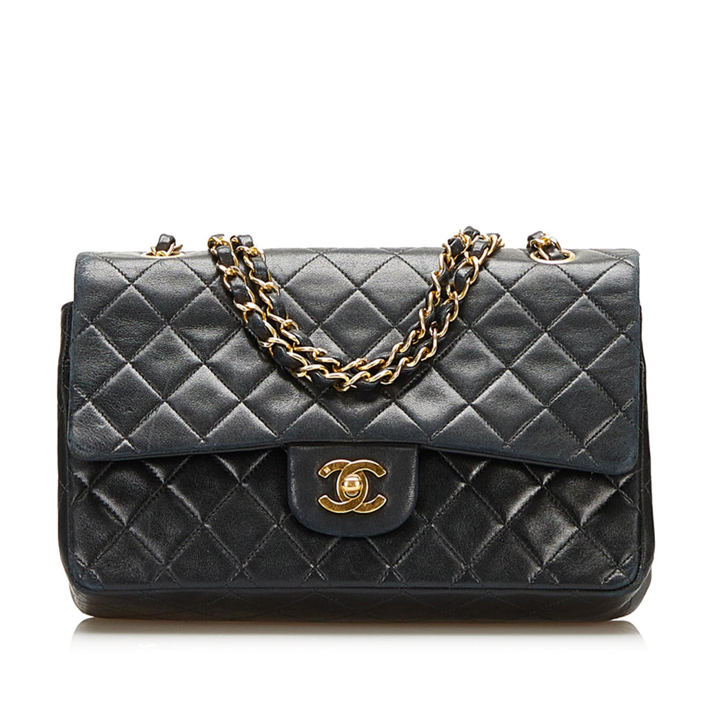 Chanel Classic Medium Lambskin Double Flap Bag (SHG-ZYKkx6)