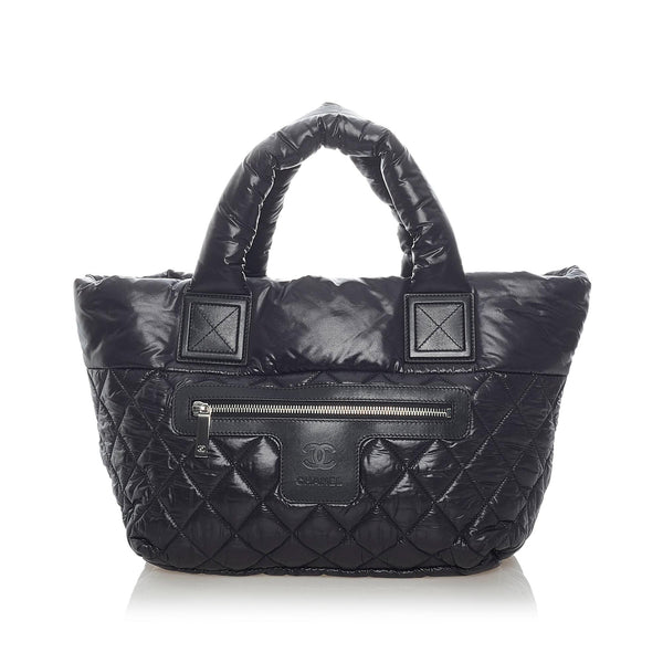Chanel Coco Cocoon Tote Bag (SHG-U8F3g0) – LuxeDH