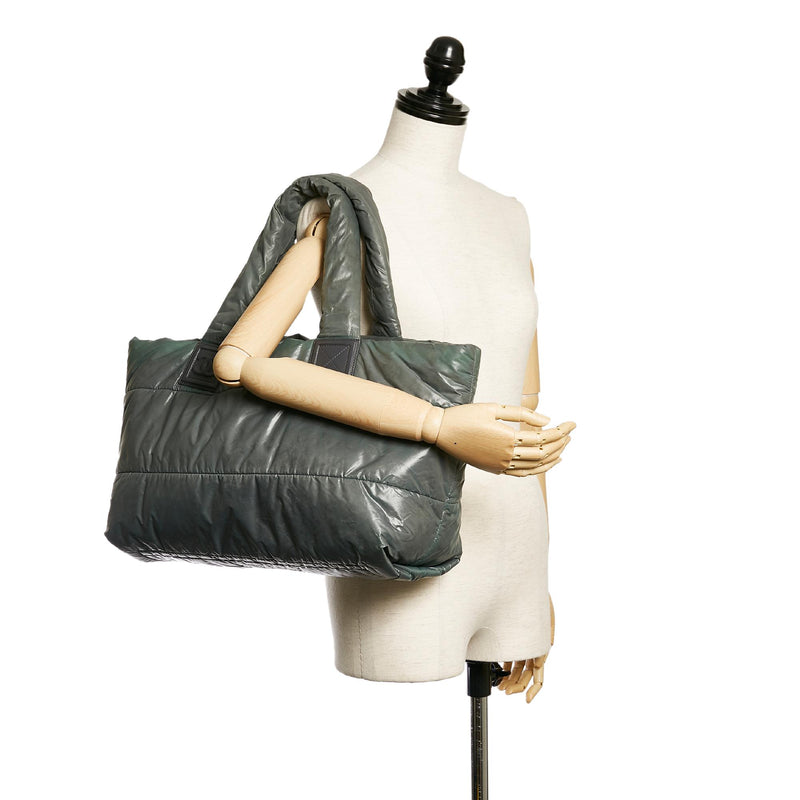 Chanel Cocoon Nylon Tote Bag (SHG-28154) – LuxeDH