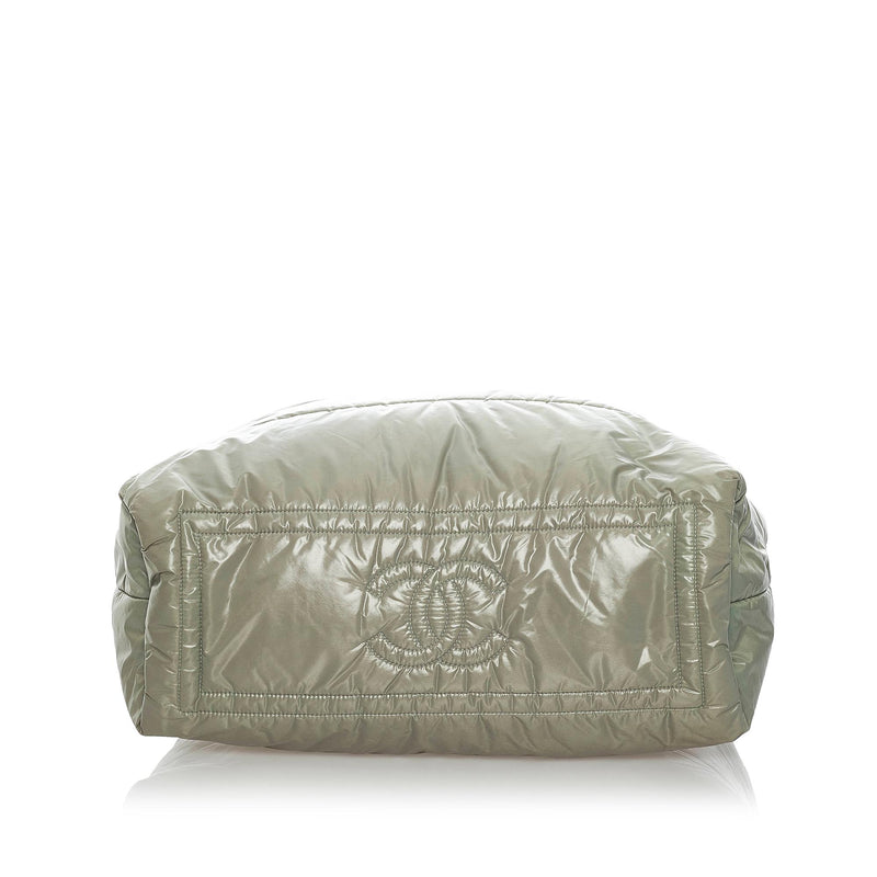 Chanel Cocoon Nylon Tote Bag (SHG-31316) – LuxeDH