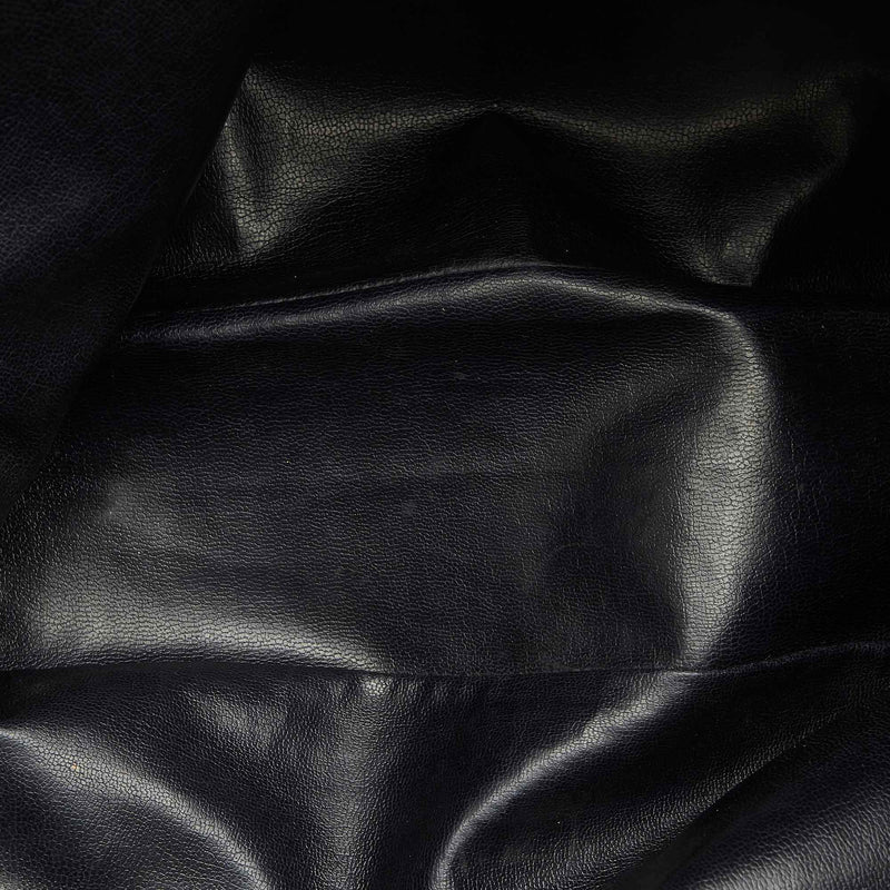 Shop CHANEL Plain Leather Totes (AS3818) by Sakura-Merica