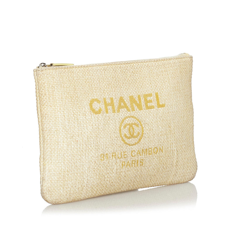 Chanel raffia fold over clutch 2295.00❌sold❌