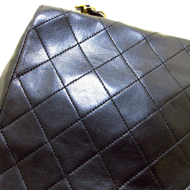 chanel classic tweed flap bag