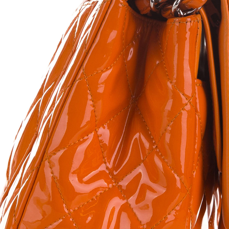 Chanel Jumbo Classic Patent Double Flap Bag (SHG-37472)