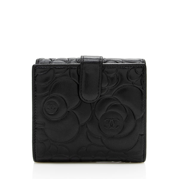 Camellia Embossed Caviar Compact Wallet 29M – Keeks Designer Handbags