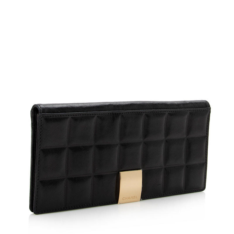Chanel Lambskin Chocolate Bar Flap Wallet (SHF-15476) – LuxeDH