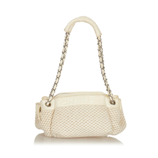 Chanel Lambskin Leather Shoulder Bag (SHG-26785)