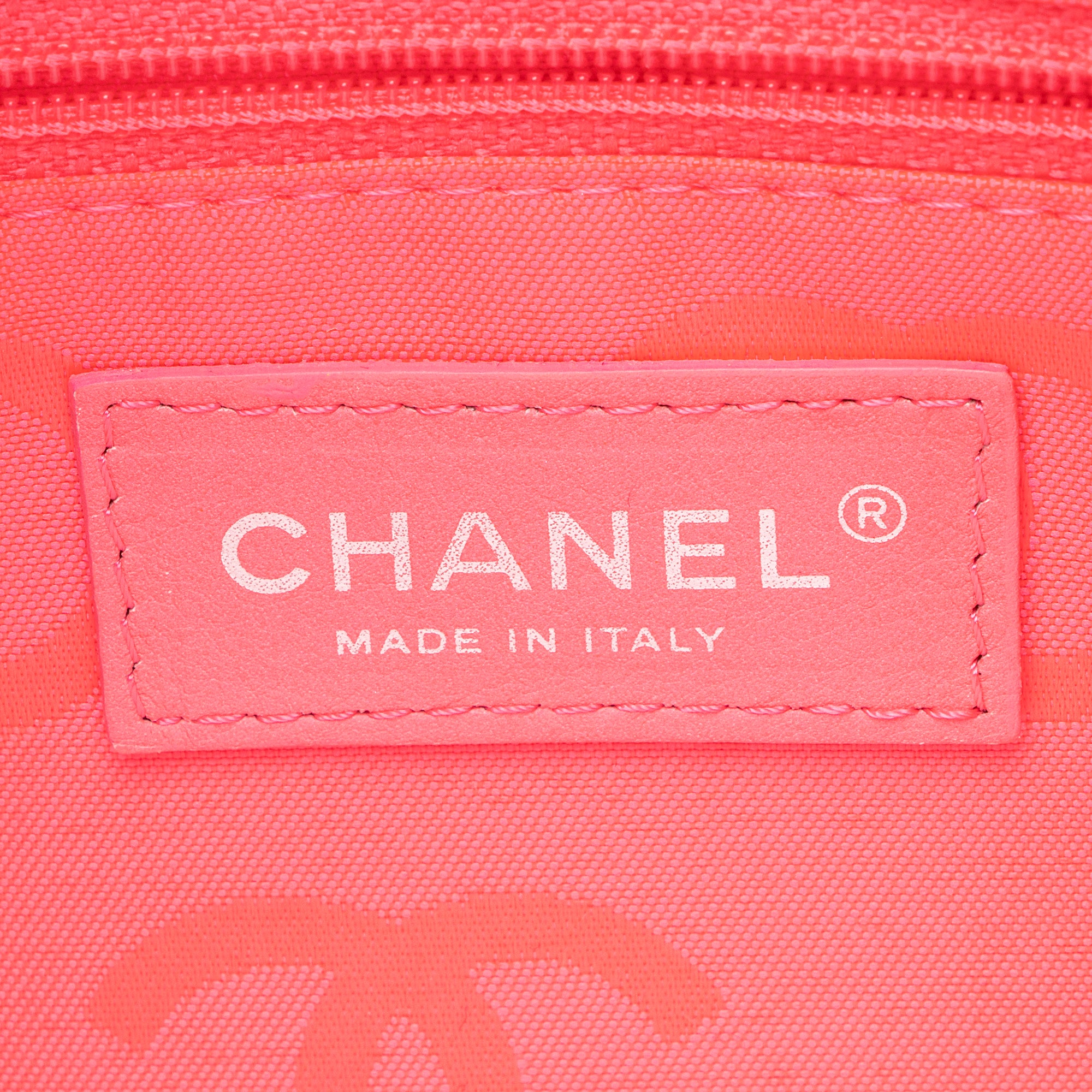 Chanel Lambskin Ligne Cambon Large Shopping Tote (SHF-22706)