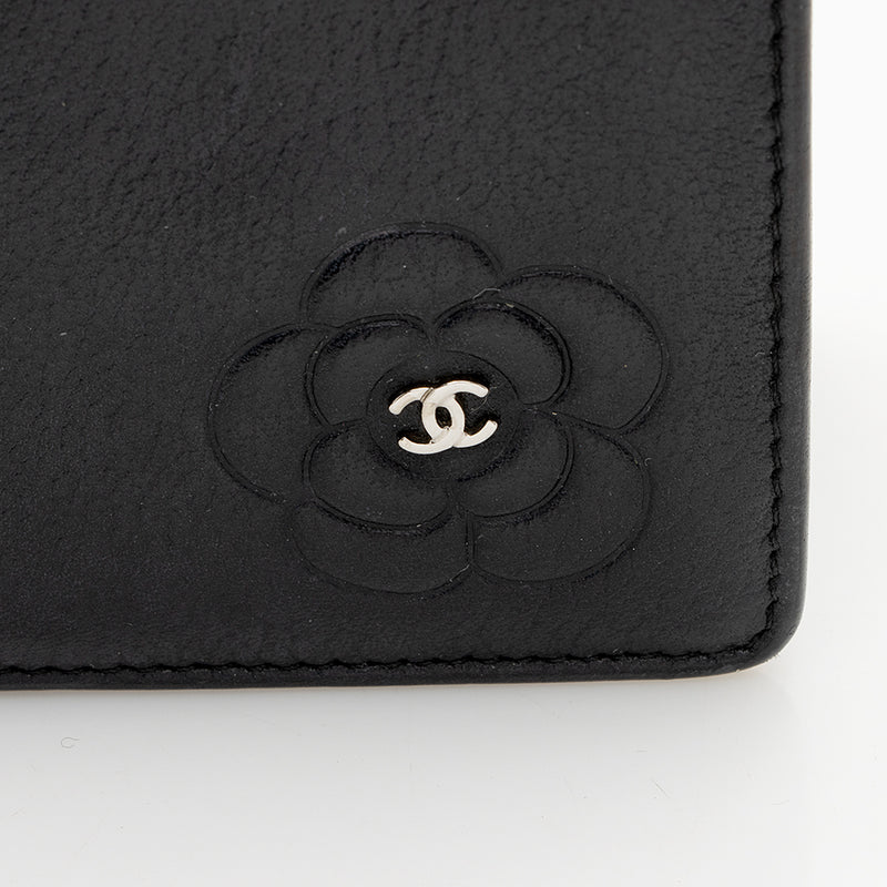 Chanel Leather Camellia Bifold Wallet (SHF-19071)