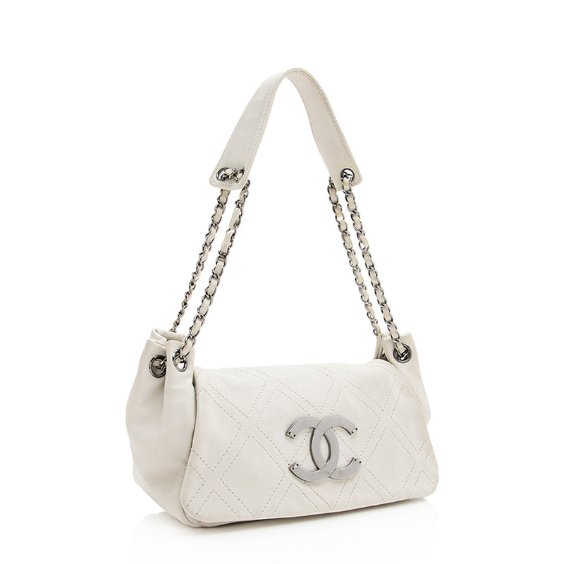Chanel Leather Diamond Stitched Accordion Flap Shoulder Bag (SHF-19723)