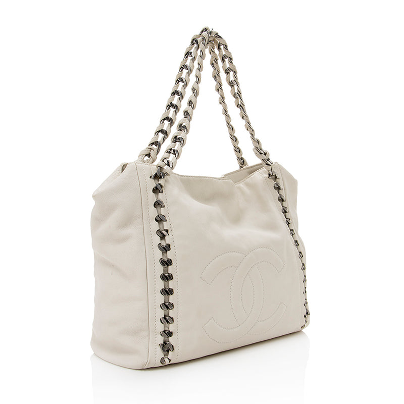 CHANEL White Quilted Caviar Leather CC Chain Large Shopping Tote
