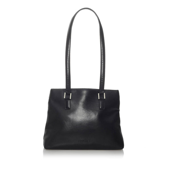 Chanel Leather Tote Bag (SHG-29811)