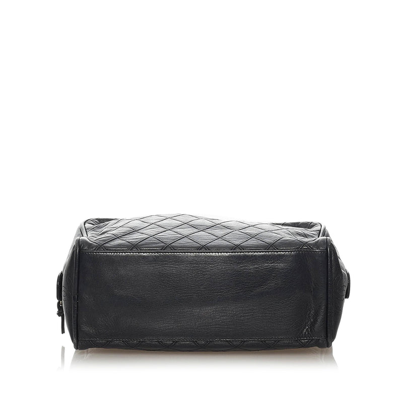Chanel Matelasse Lambskin Leather Pouch (SHG-29113)