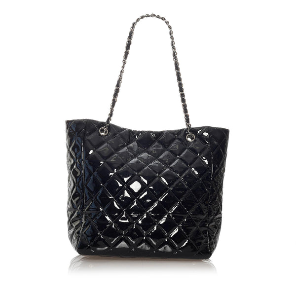 chanel patent leather tote handbag