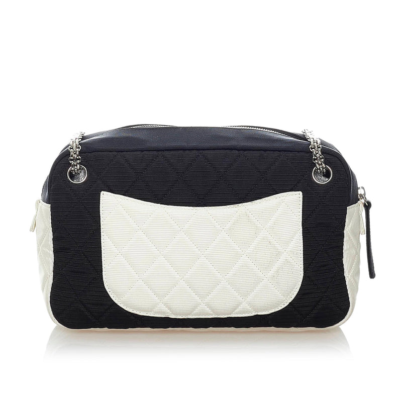 Chanel Matelasse Shoulder Bag (SHG-nyTGo1)