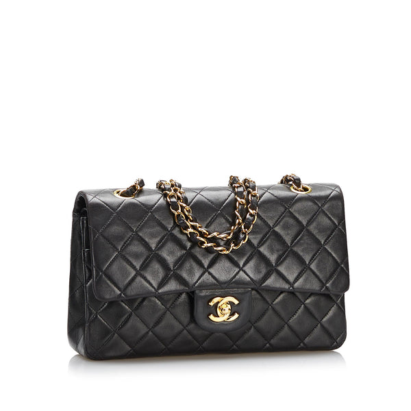 Chanel Medium Classic Lambskin Double Flap Bag (SHG-37067)