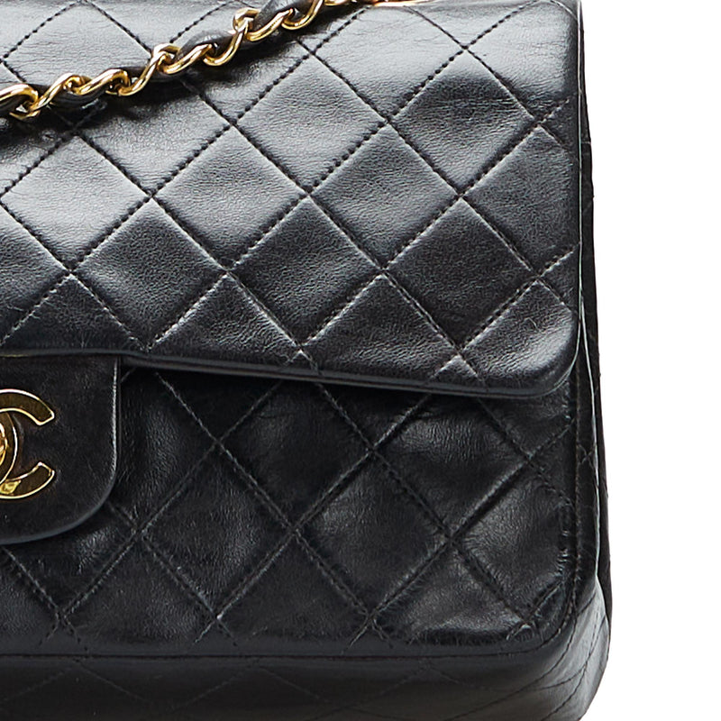 Chanel Medium Classic Lambskin Double Flap (SHG-36959)