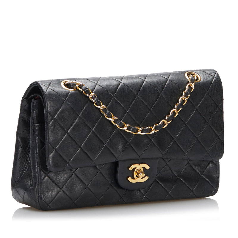Chanel Medium Classic Lambskin Double Flap (SHG-tcawHG)