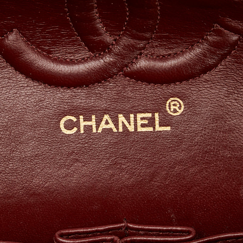 Chanel Medium Classic Lambskin Double Flap (SHG-IvJ7at)