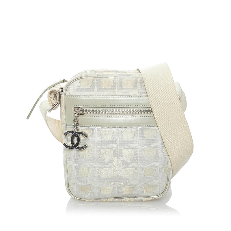 Chanel Neutra Bag (SHG-32207)
