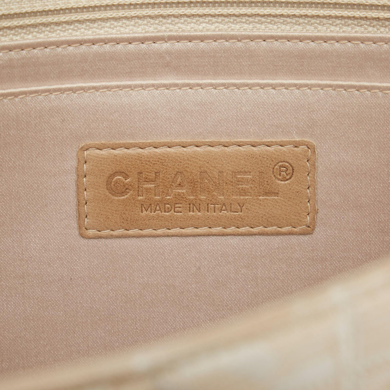 Chanel New Travel Line Classic Flap Single (SHG-35215)