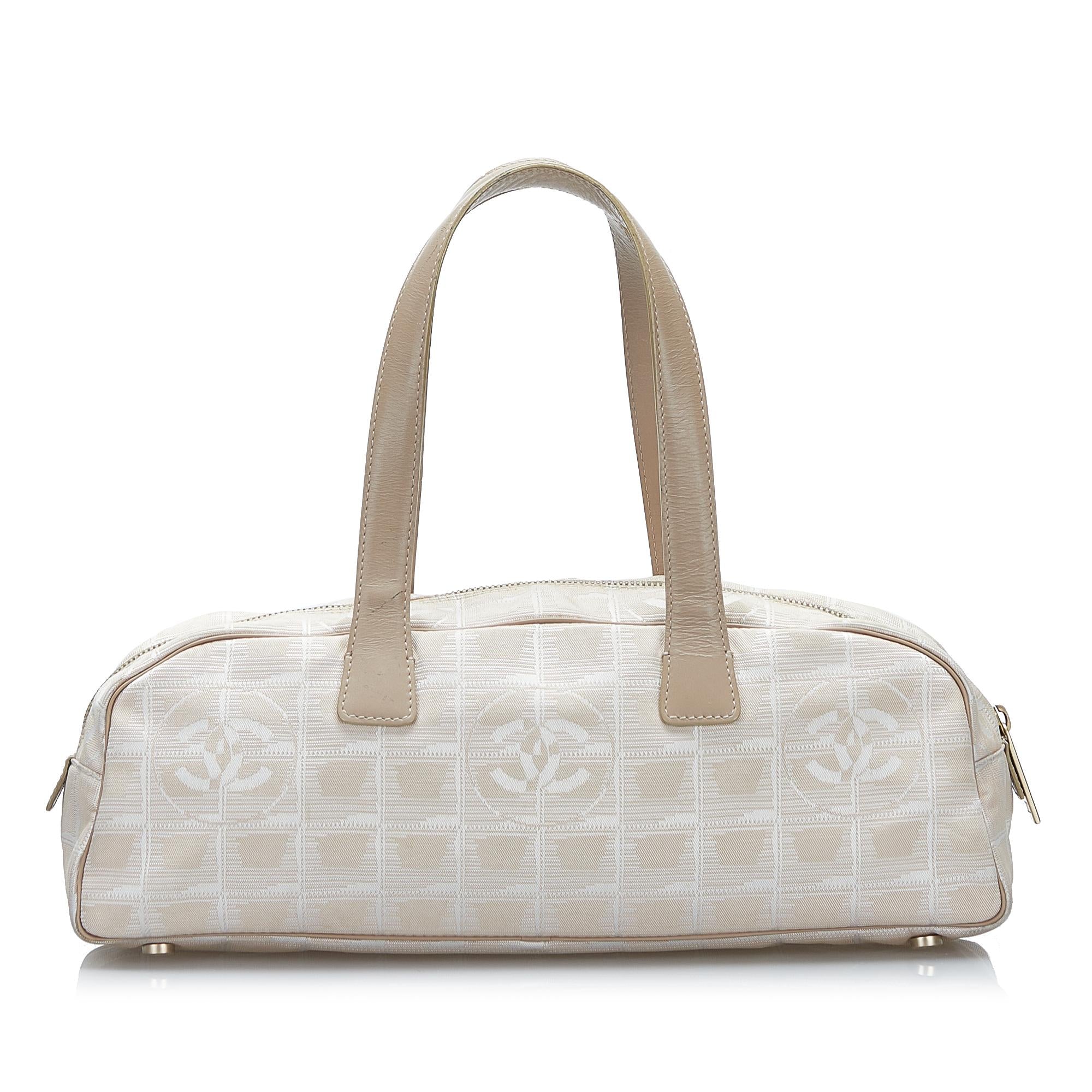Chanel New Travel Line Handbag (SHG-37983)