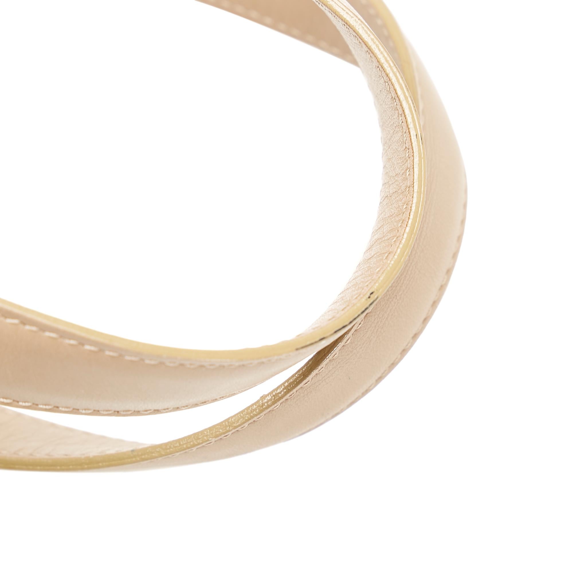 Chanel New Travel Line Handbag (SHG-37983)