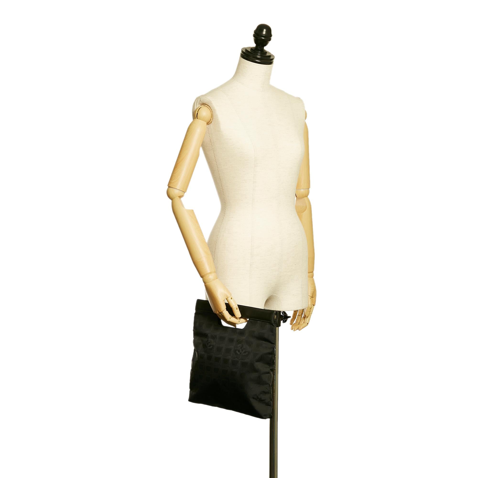 Chanel New Travel Line Nylon Handbag (SHG-29405)