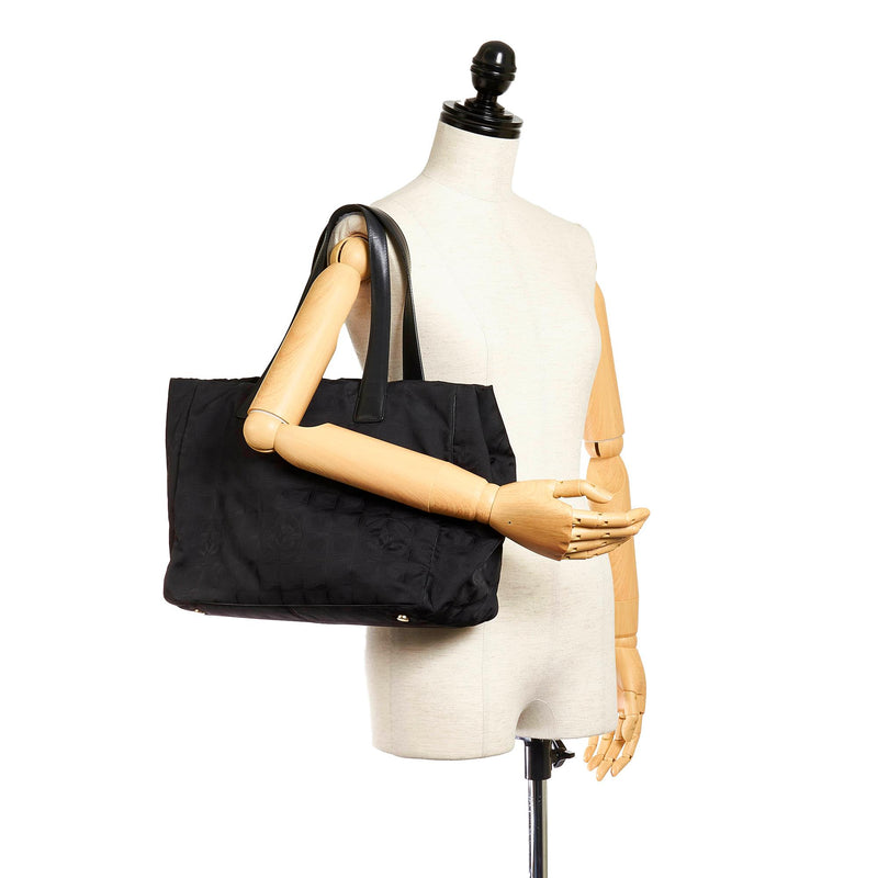 Chanel New Travel Line Nylon Tote Bag (SHG-28226)