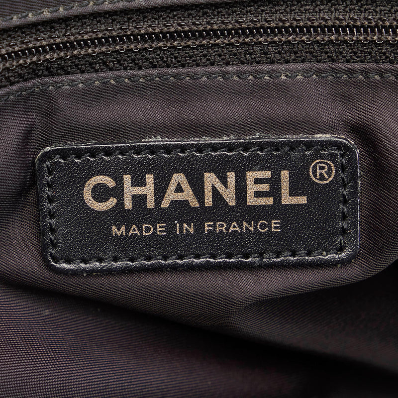 Chanel New Travel Line Nylon Tote Bag (SHG-28256)