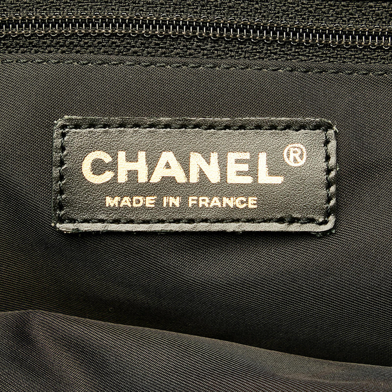 Chanel New Travel Line Nylon Tote Bag (SHG-28645)
