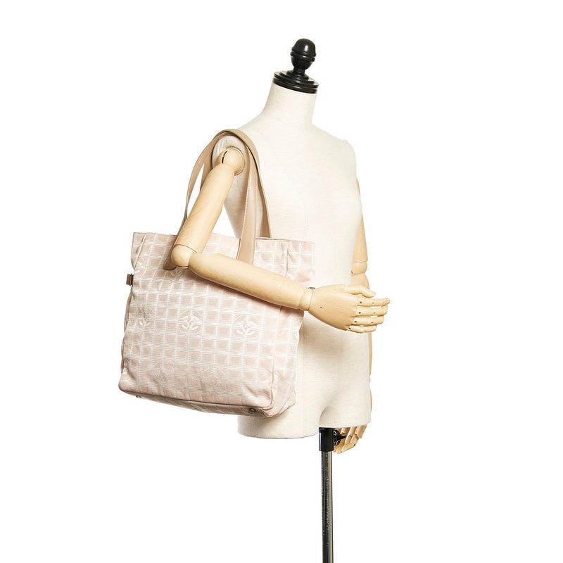 Chanel New Travel Line Nylon Tote Bag (SHG-28694)