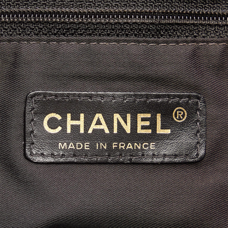 Chanel New Travel Line Nylon Tote Bag (SHG-33504)