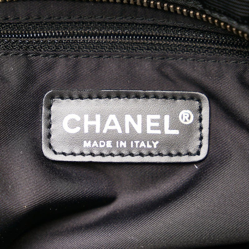 Chanel New Travel Line Tote (SHG-34849)