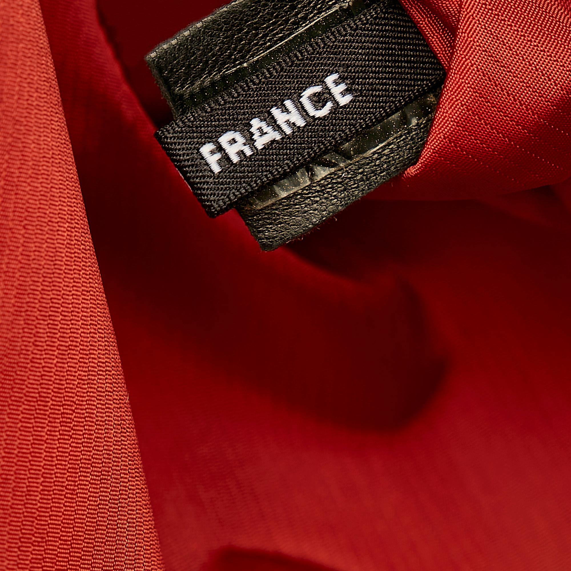 Chanel Old Travel Line Nylon Handbag (SHG-29407)