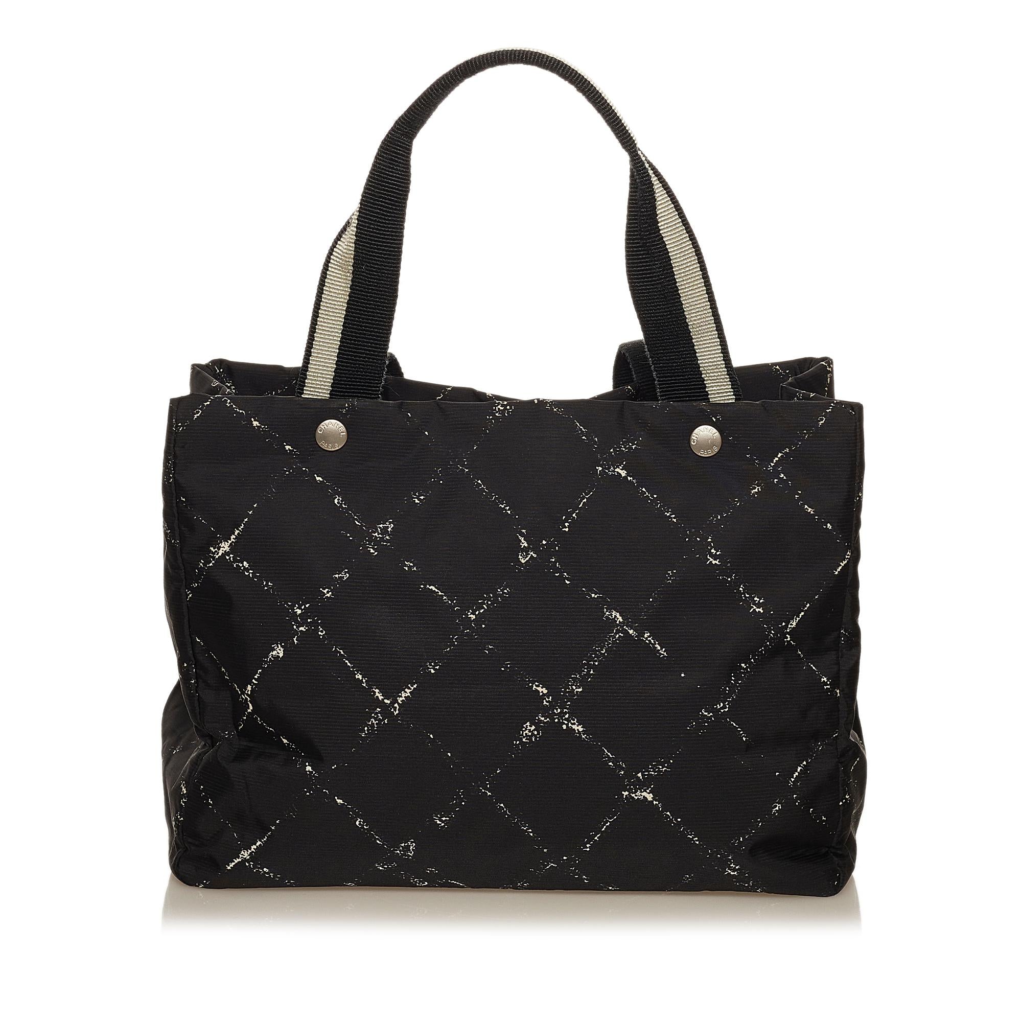 Chanel Old Travel Line Nylon Handbag (SHG-29407)