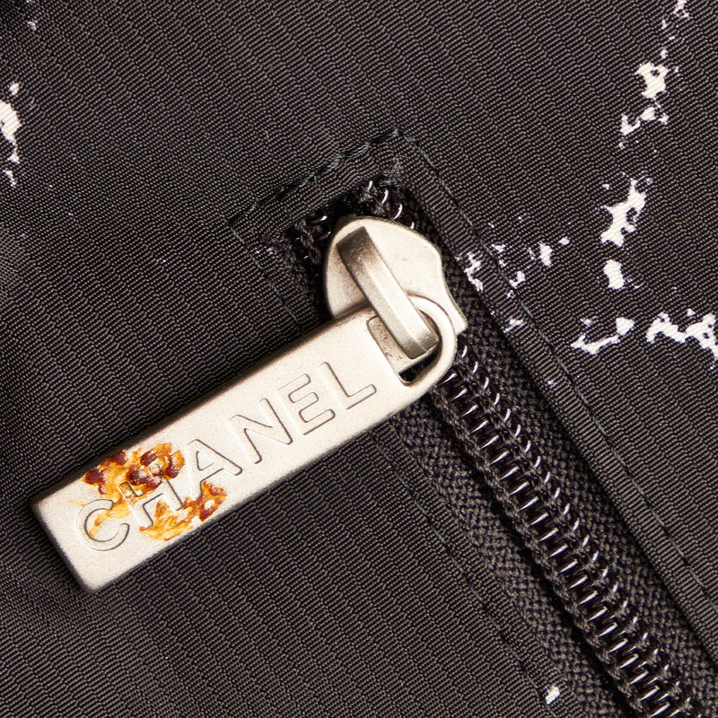 Chanel Old Travel Line Nylon Handbag (SHG-33020)