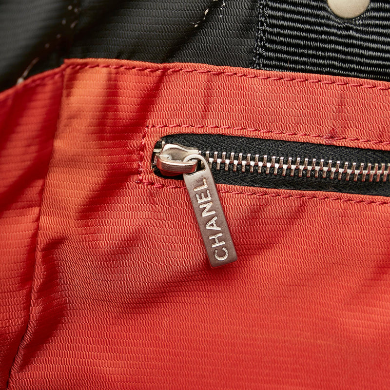 Chanel Old Travel Line Nylon Tote Bag (SHG-25580)