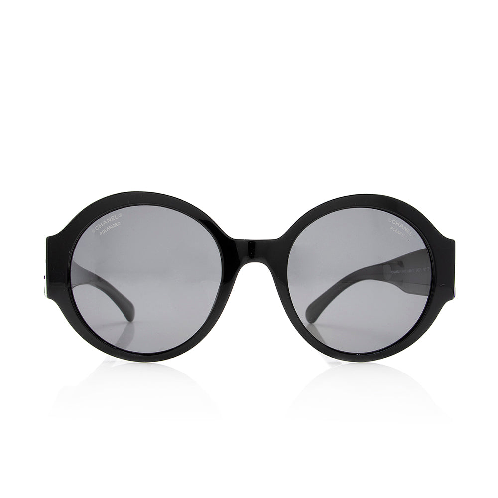 Chanel Logo Aviator Sunglasses (SHF-18762) – LuxeDH